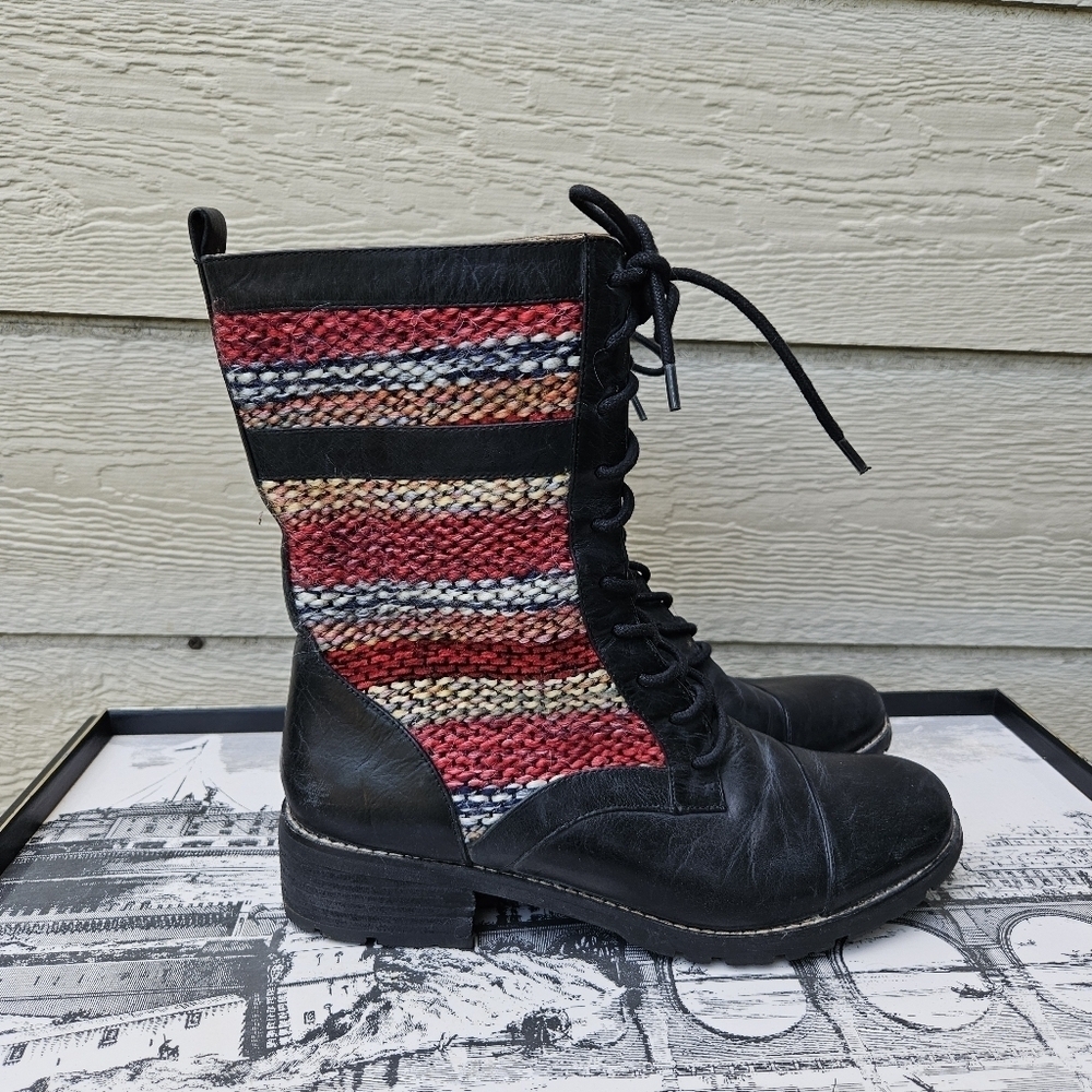 Sofft black leather combat boots with woven tapestry sides size 8.5